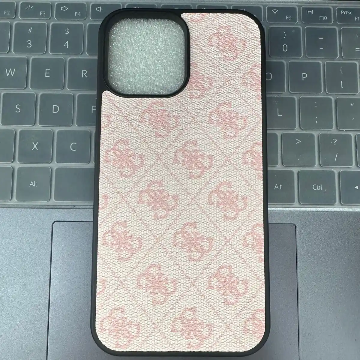 Denim Triangle Phone Case GU02410 - real product photo, wholesale Phone Case from Yaoford