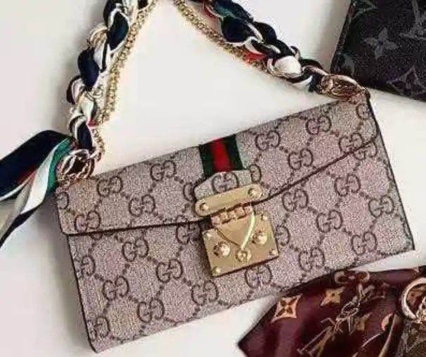 Monogram Canvas Phone Case LV01746 - real product photo, wholesale Phone Case from Yaoford