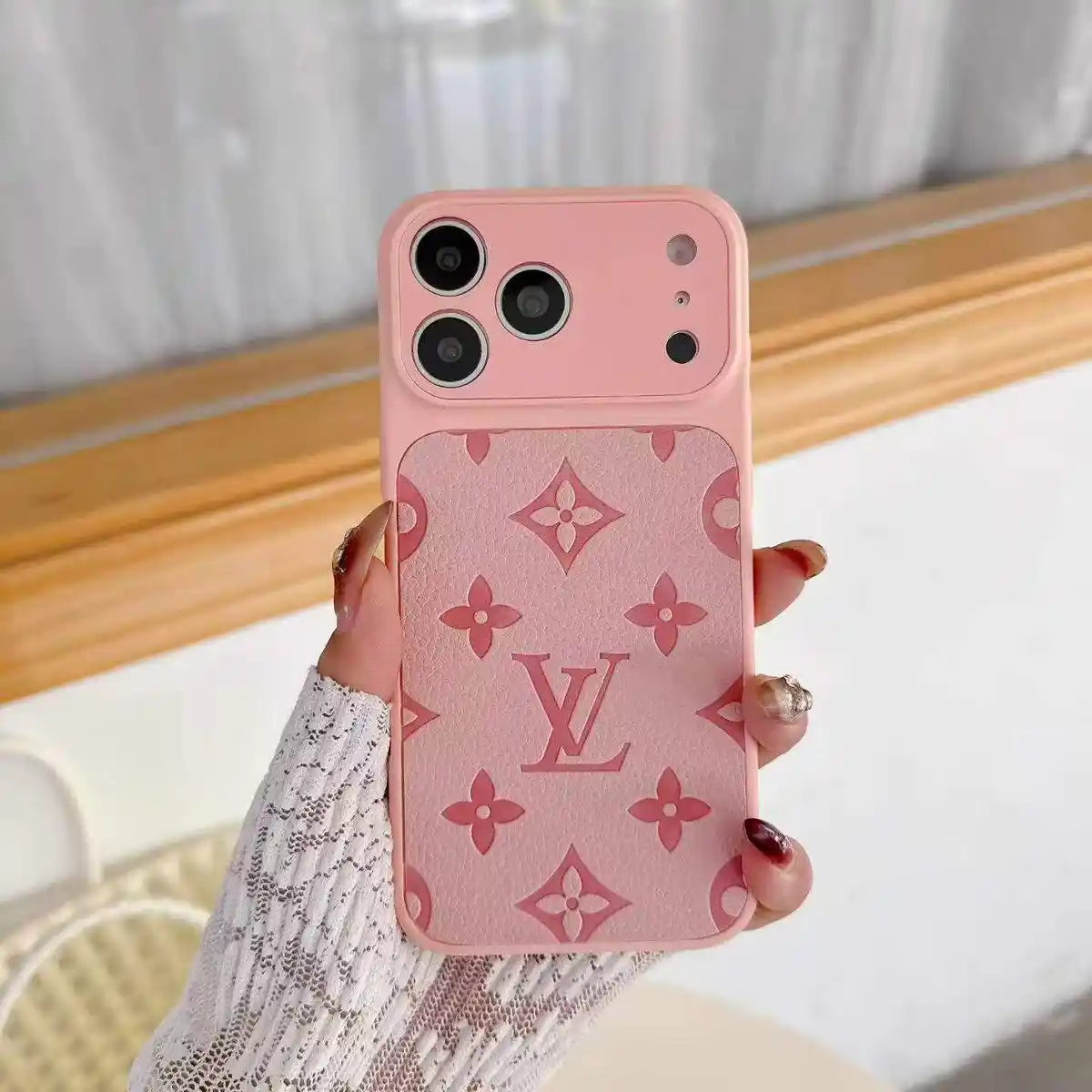 Monogram Canvas Phone Case LV067 - real product photo, wholesale Phone Case from Yaoford