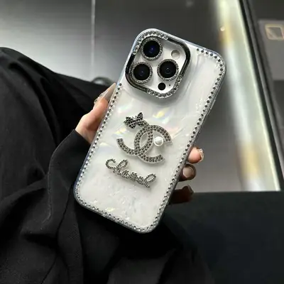 Quilted Chain Phone Case C-01818 - real product photo, wholesale Phone Case from Yaoford