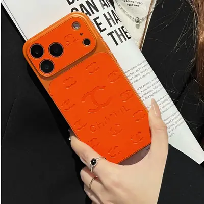 Quilted Chain Phone Case C-04611 - real product photo, wholesale Phone Case from Yaoford