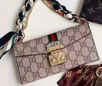 Monogram Canvas Phone Case LV01746 - real product photo, wholesale Phone Case from Yaoford