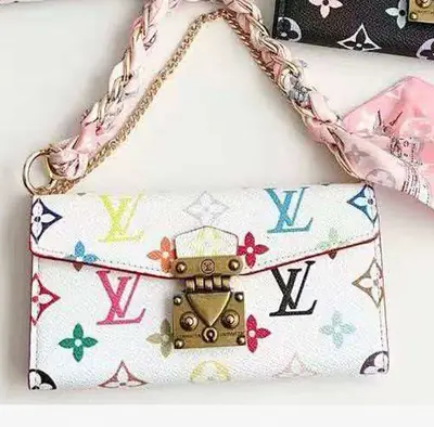 Monogram Canvas Phone Case LV02346 - real product photo, wholesale Phone Case from Yaoford